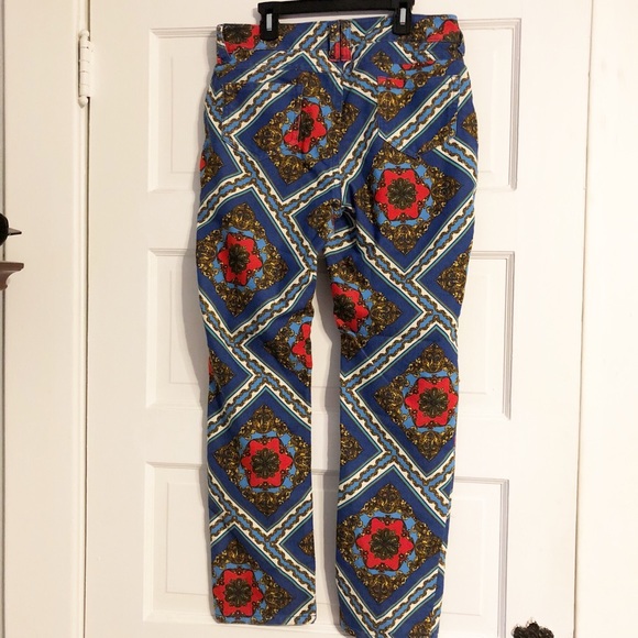 Soho Apparel Unique Red/Blue Jeans EUC Size 10 - Picture 2 of 5